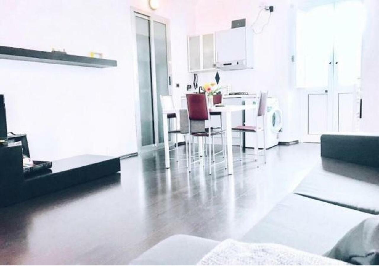 Cozy Studio Apartment - Borgo Campidoglio Turin Extérieur photo